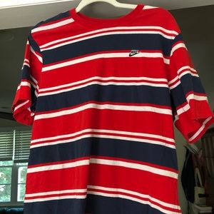 Nike Men’s Tee